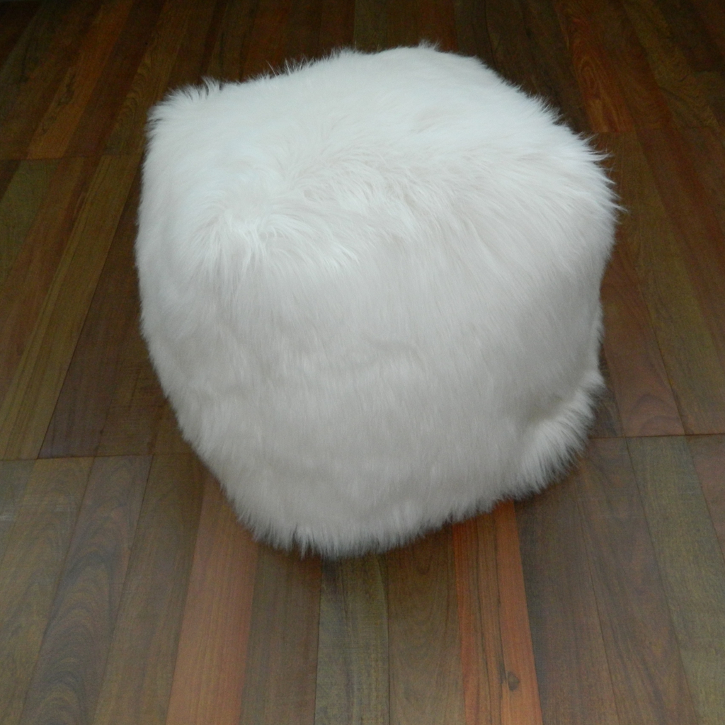 Овеча шкура Tosca pouf/Multi